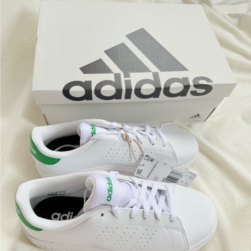 ADVANTAGE BASE 2.0 SHOES Big kids size 4 white/Green - Picture 8 of 10